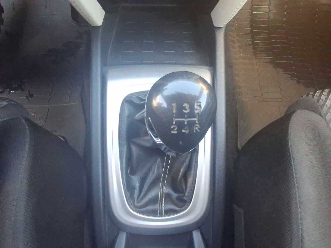 TOYOTA - 23