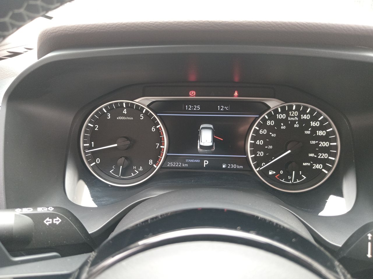 NISSAN - 28
