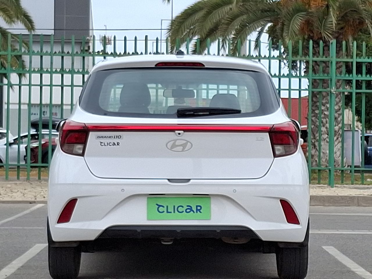 HYUNDAI - 6