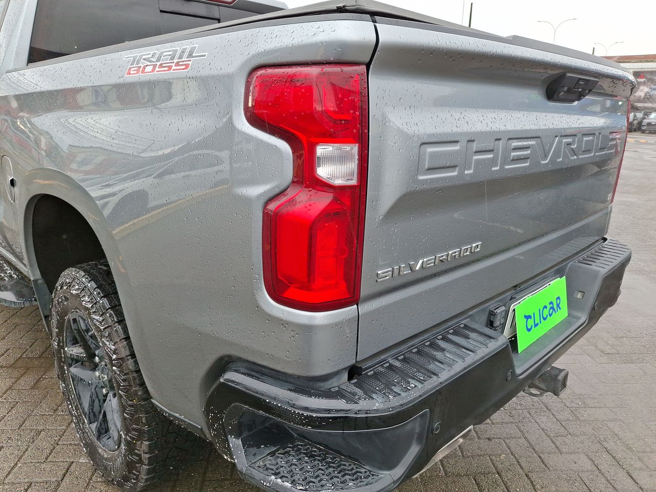 CHEVROLET - 20