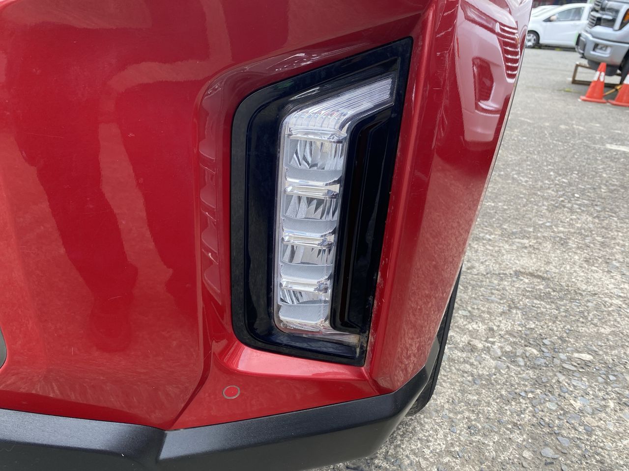 SSANGYONG - 18