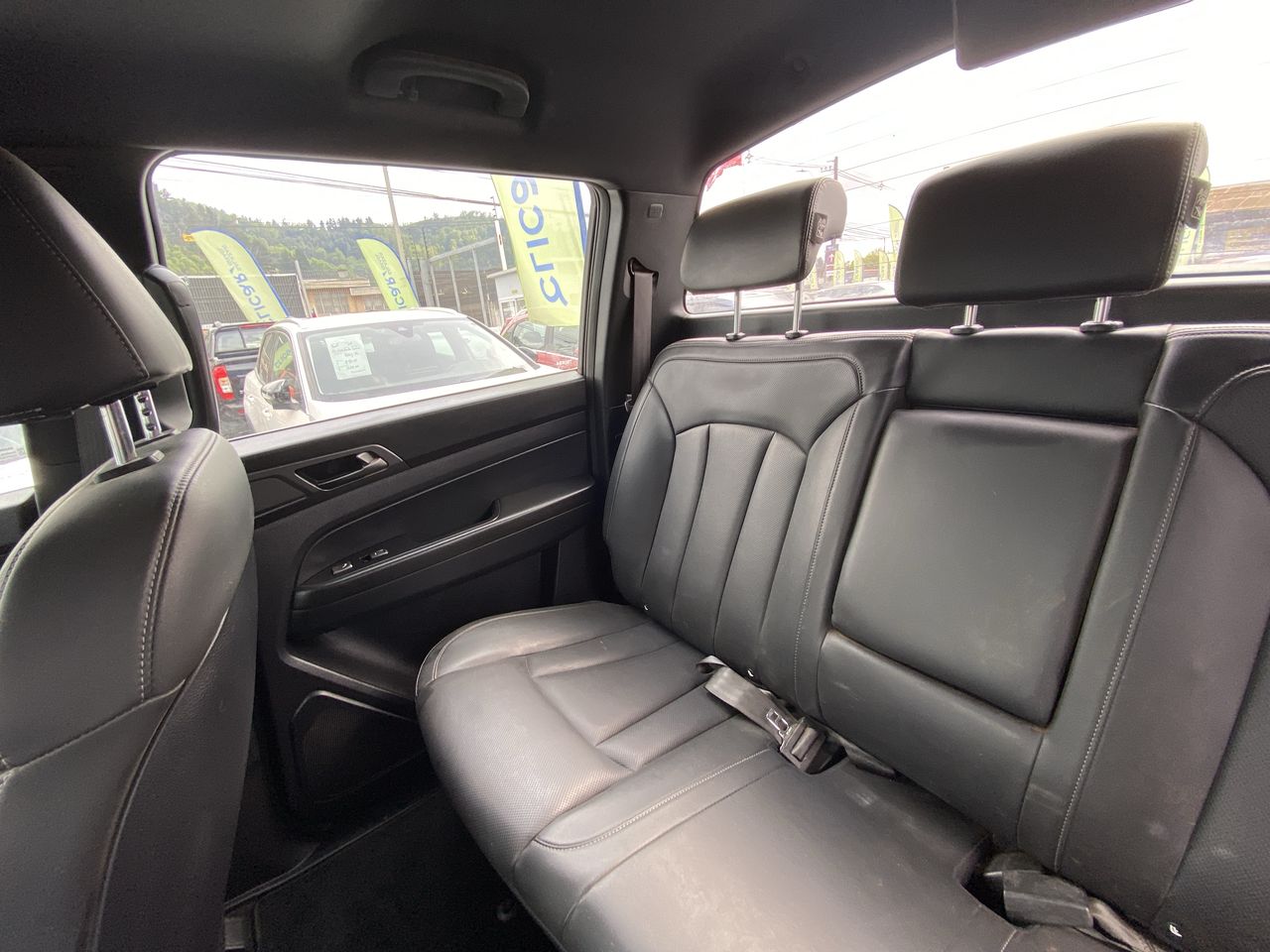SSANGYONG - 11