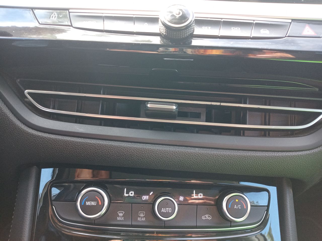 Audi Q2 — foto 28 de 33
