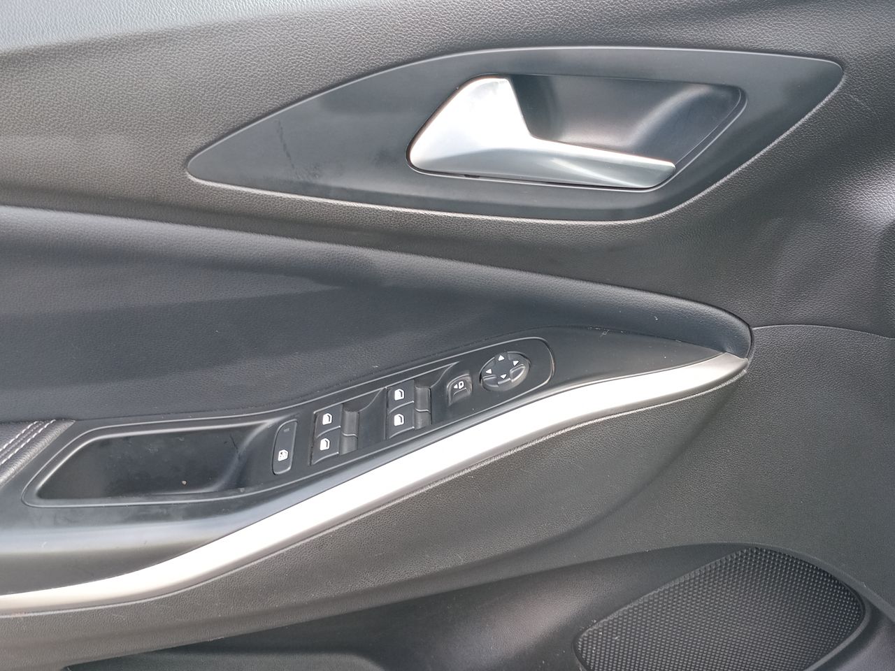 Audi Q2 — foto 20 de 33