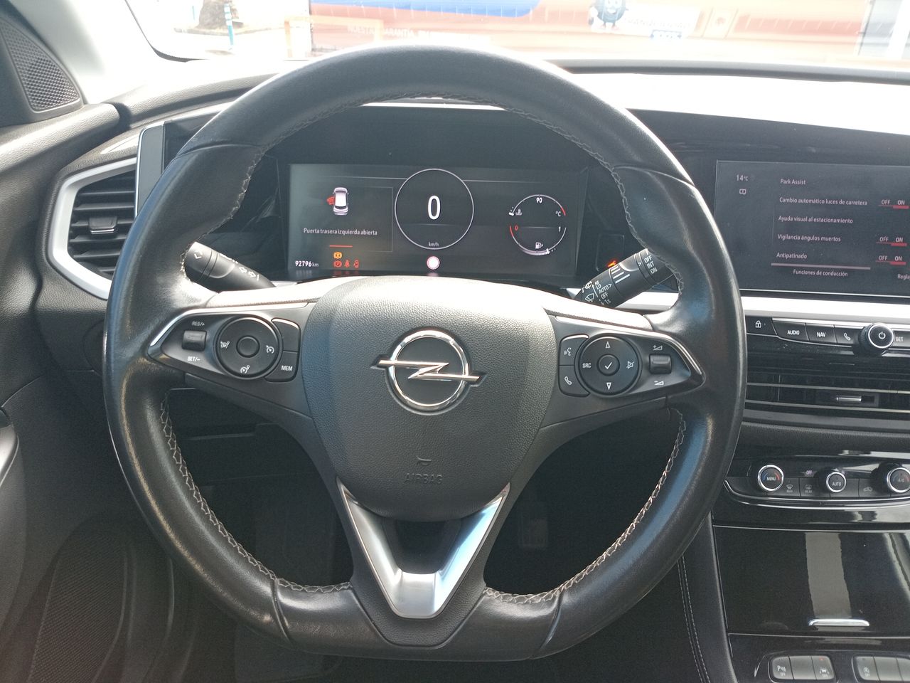 Audi Q2 — foto 23 de 33