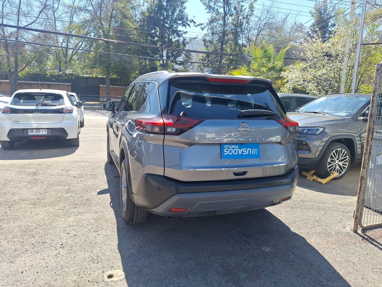 NISSAN - 5