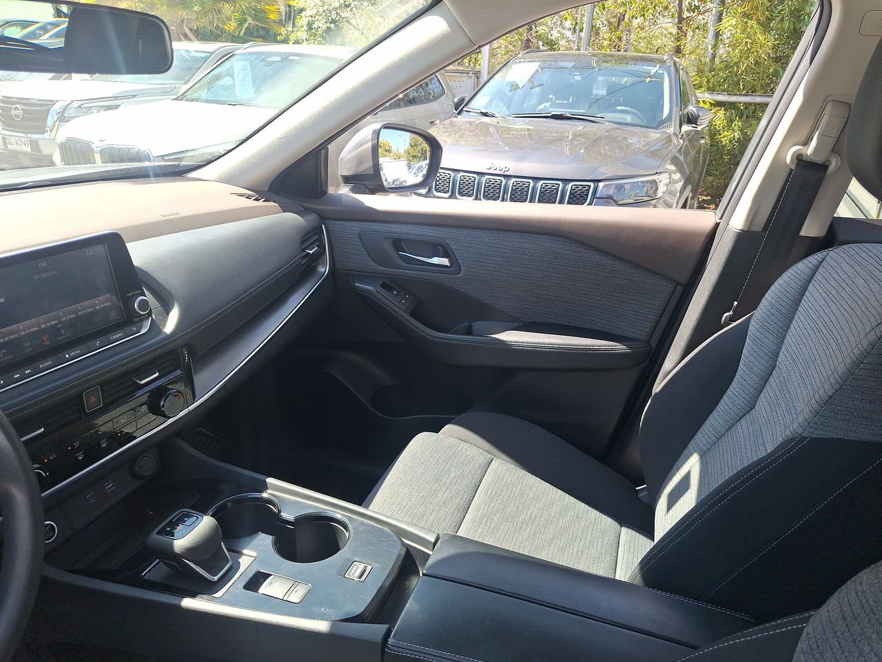 NISSAN - 10