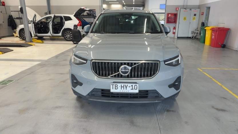 VOLVO - 2
