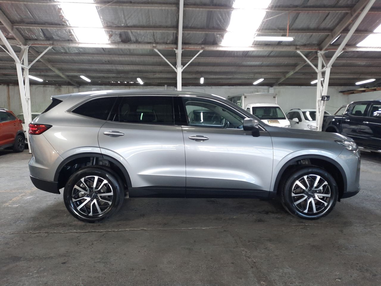 HAVAL - 8