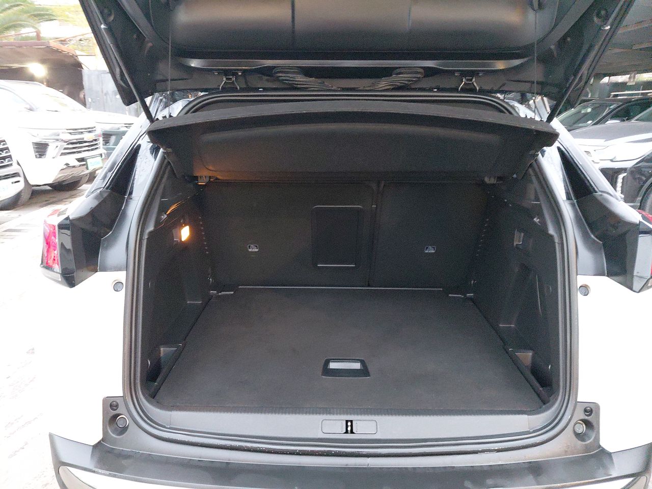 Peugeot 3008 — foto 20 de 34