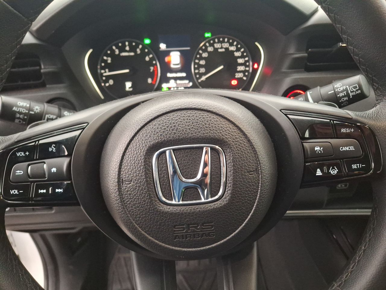 Honda HR-V — foto 16 de 22