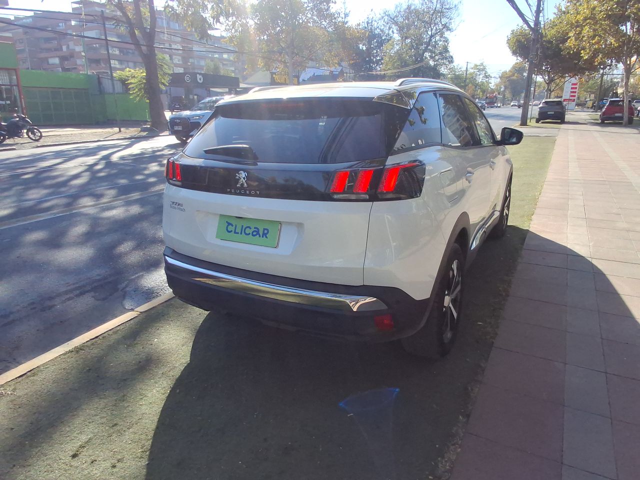 PEUGEOT - 5