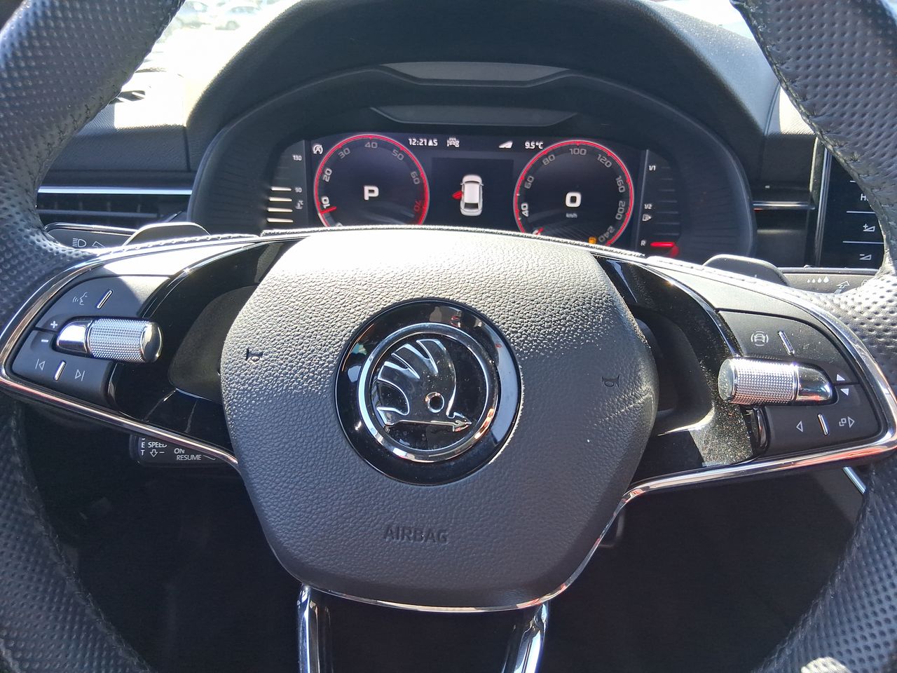 SKODA - 27