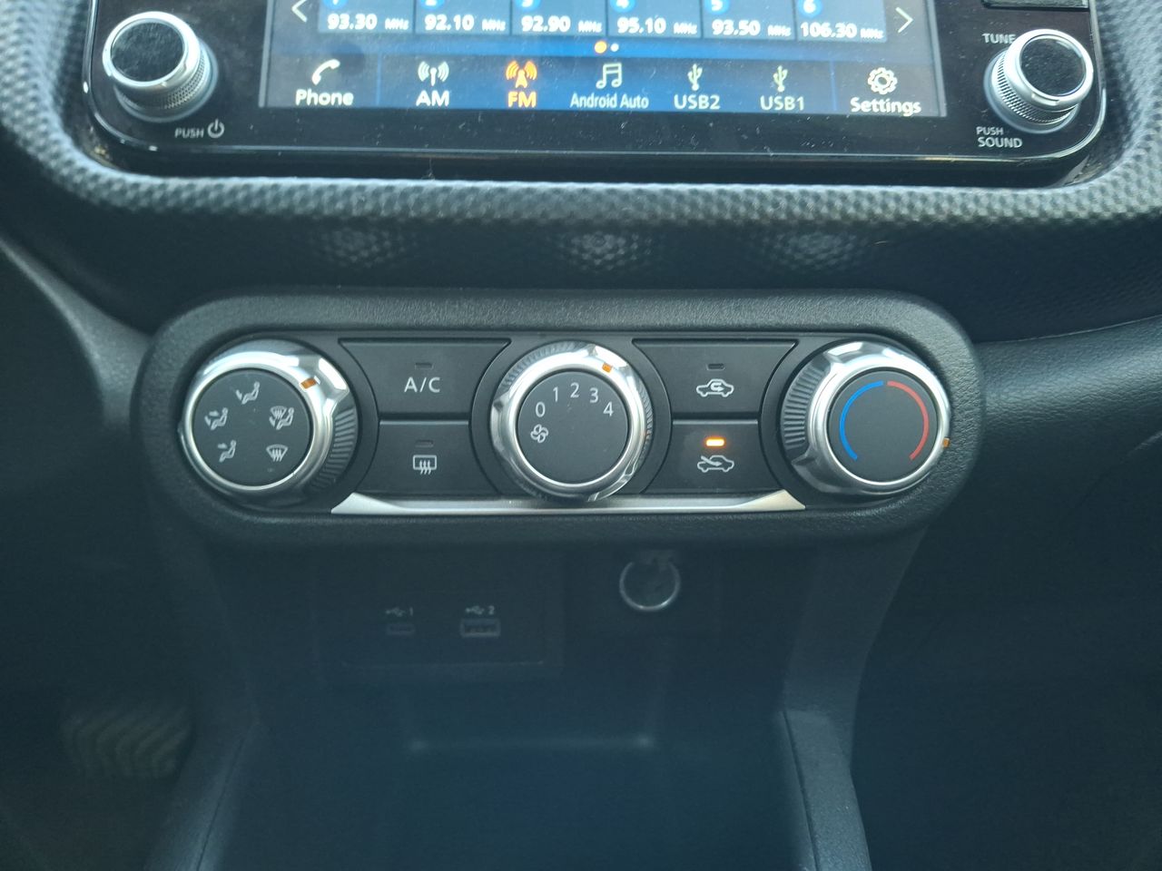 NISSAN - 27