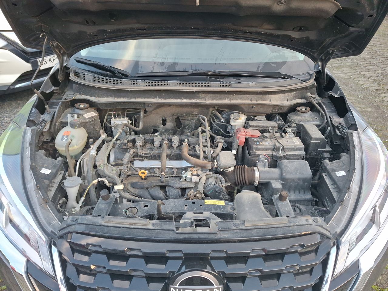 NISSAN - 18