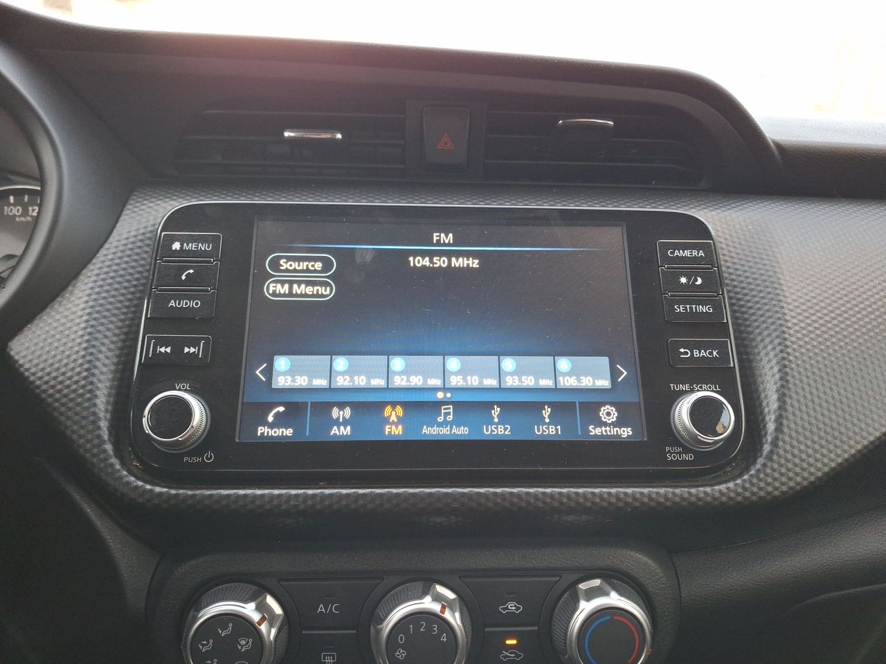 NISSAN - 25