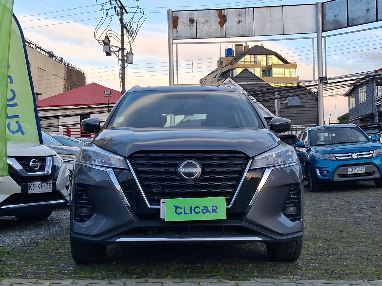 NISSAN - 2