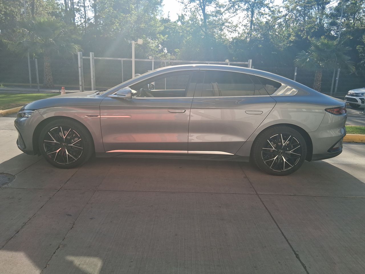 BYD - 3