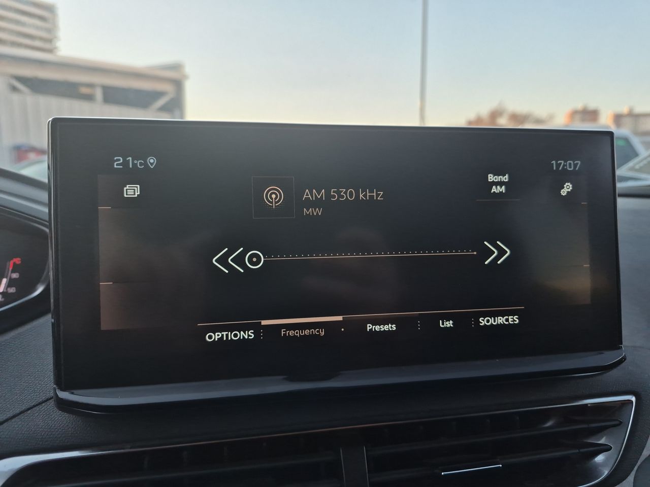 Peugeot 3008 — foto 27 de 35