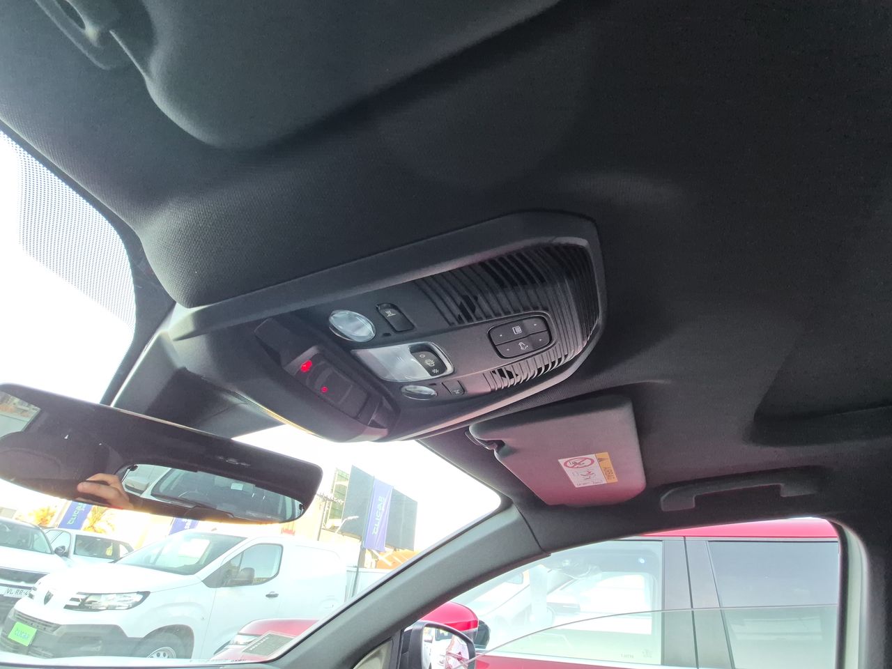 Peugeot 3008 — foto 32 de 35