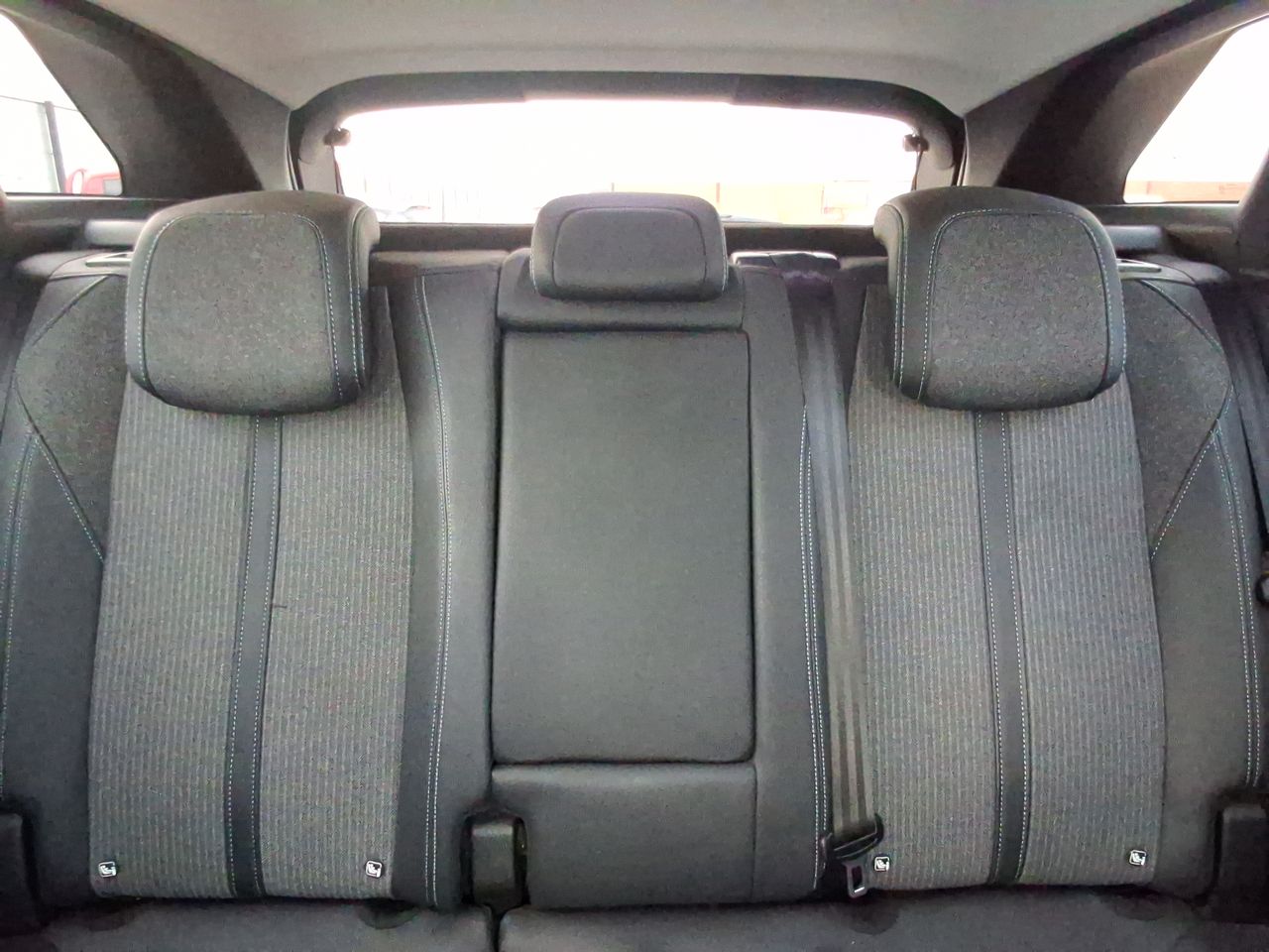 PEUGEOT - 5