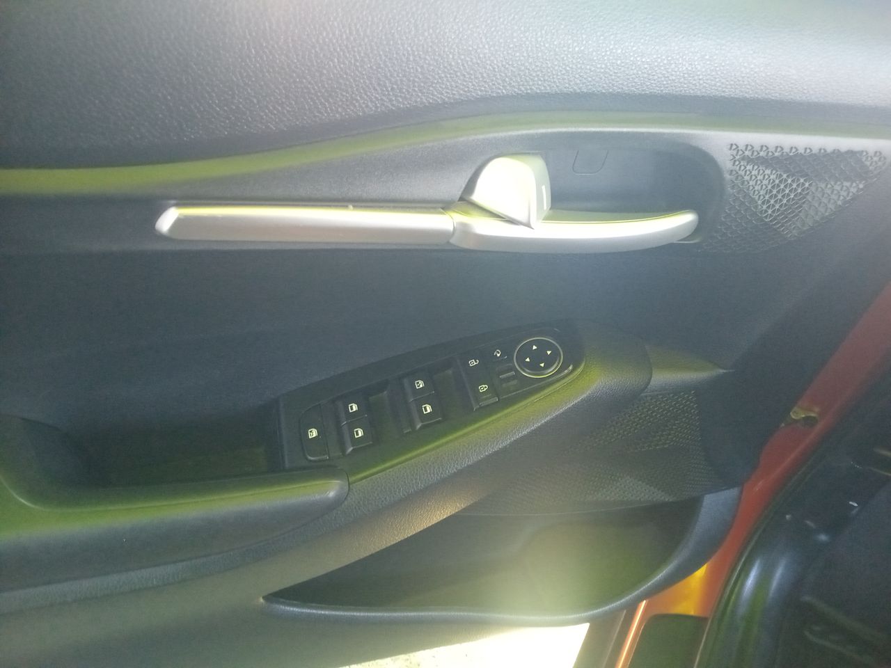 KIA - 12