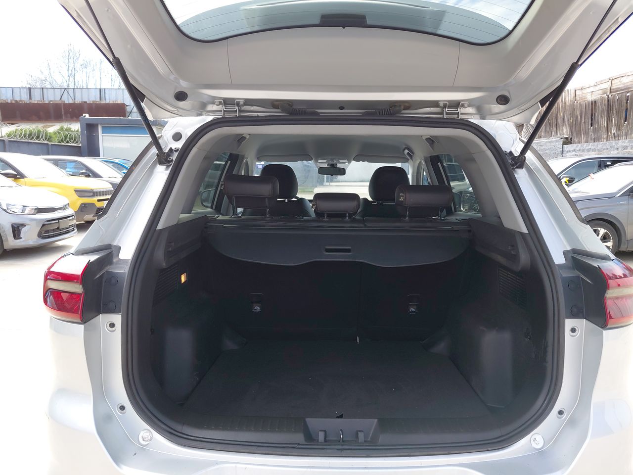 Ford Ranger — foto 23 de 36