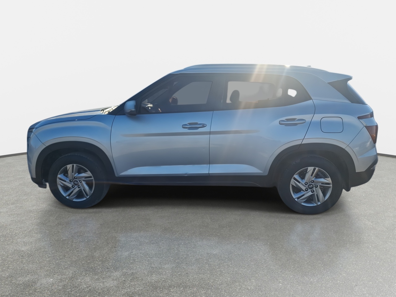 HYUNDAI - 4