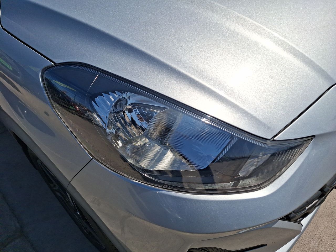 HYUNDAI - 18