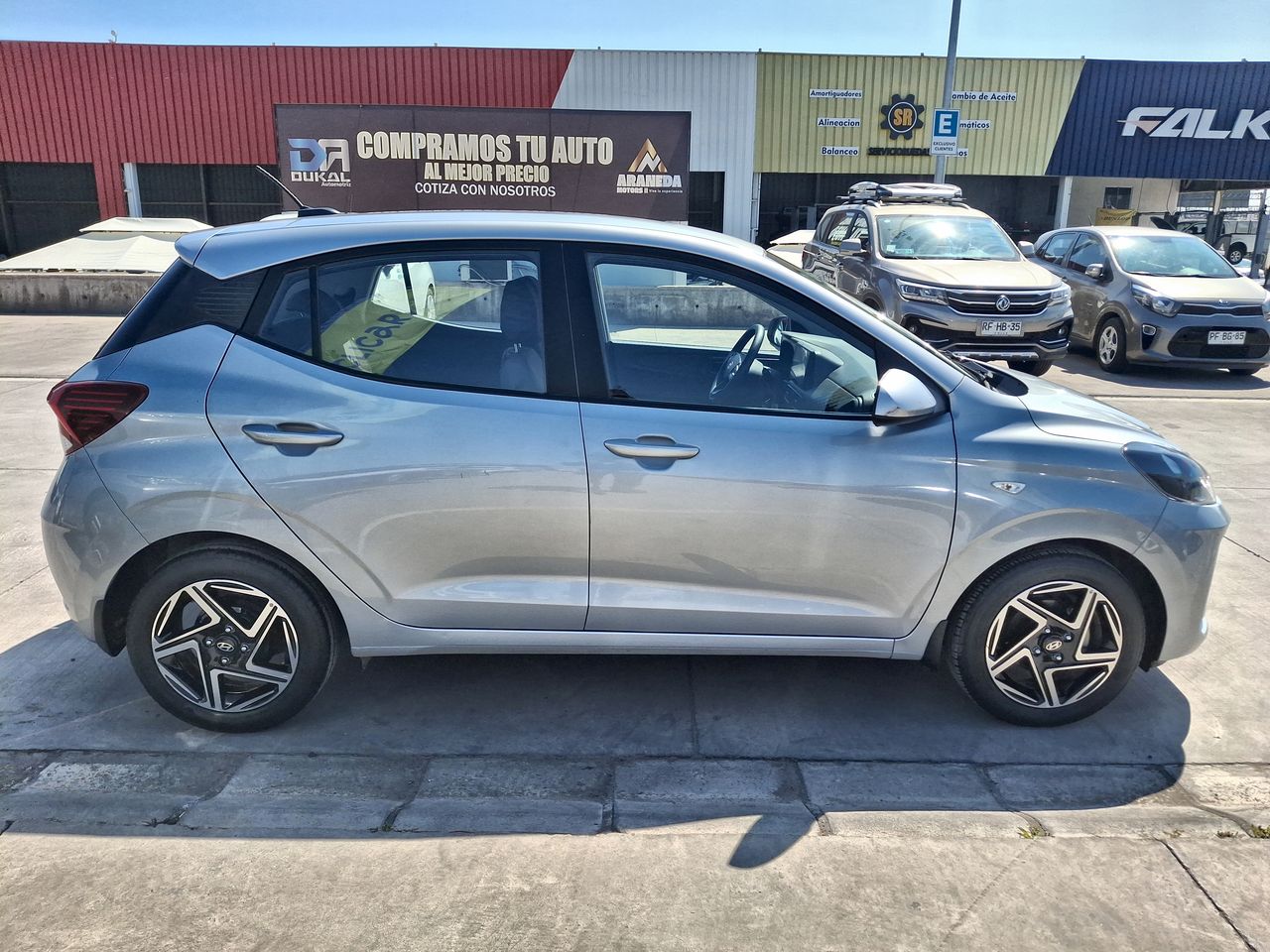 HYUNDAI - 8