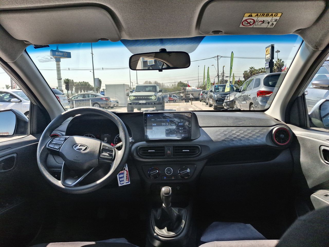 HYUNDAI - 9