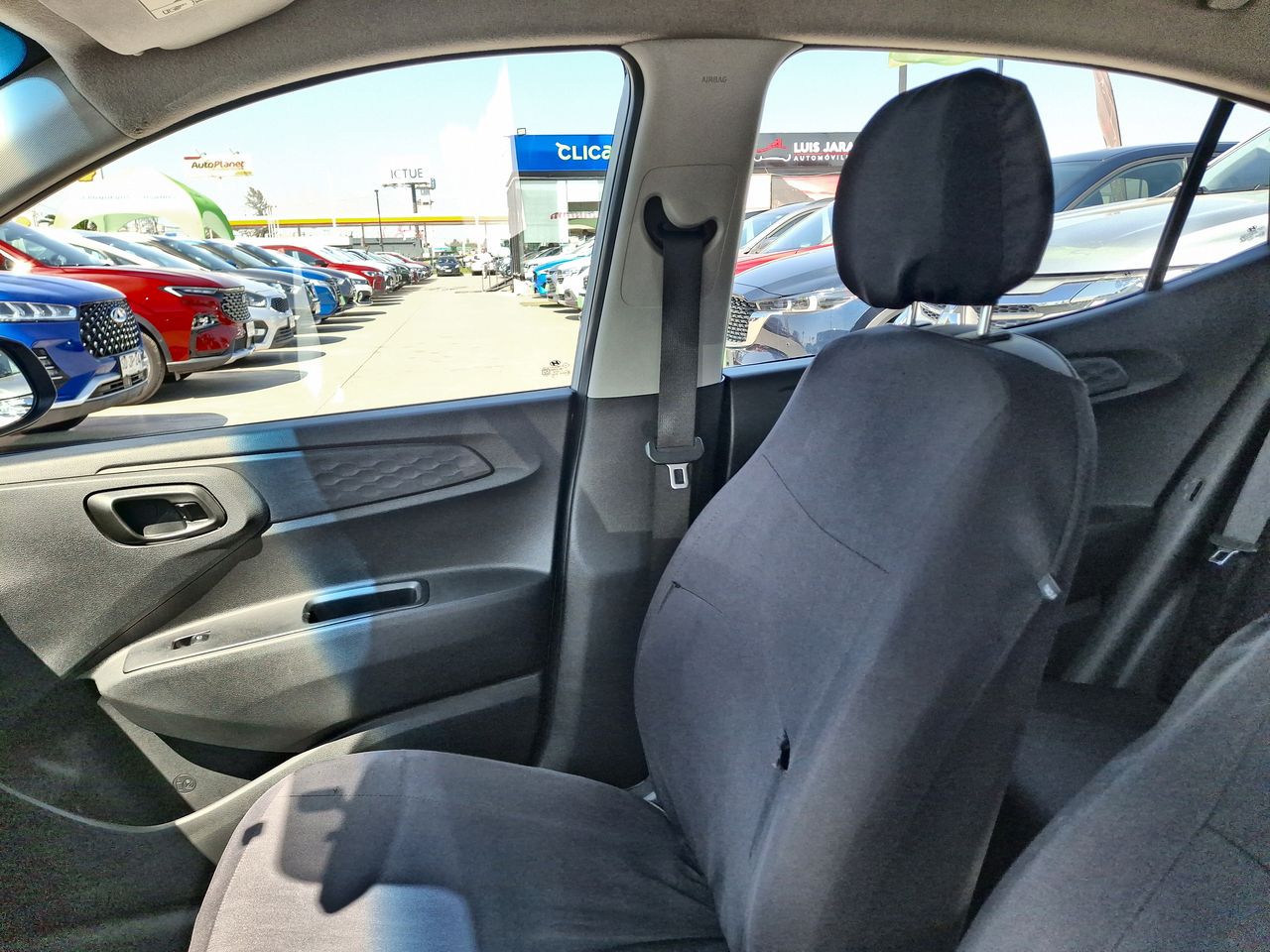 HYUNDAI - 11