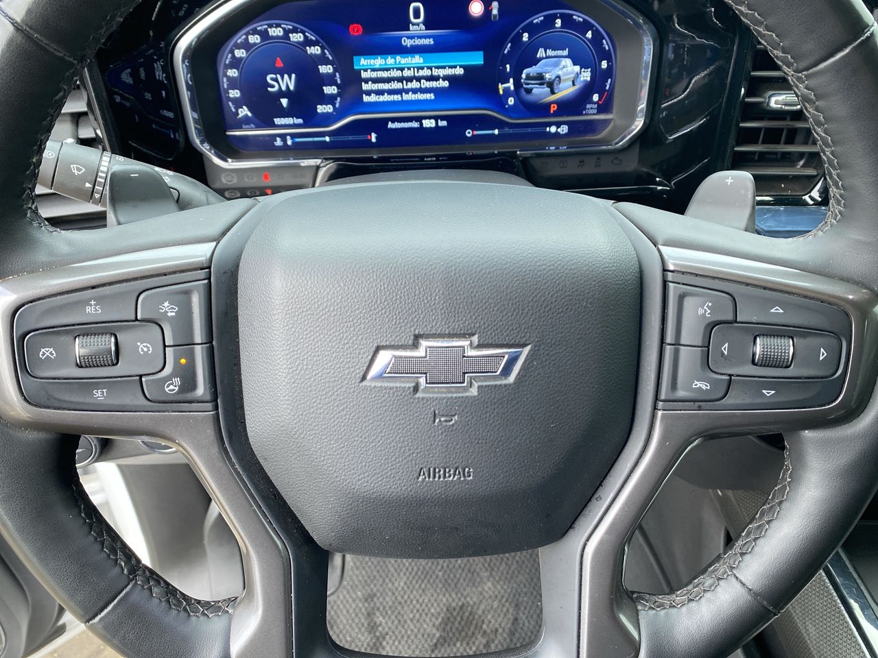 CHEVROLET - 25