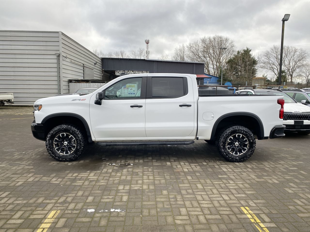 CHEVROLET - 4