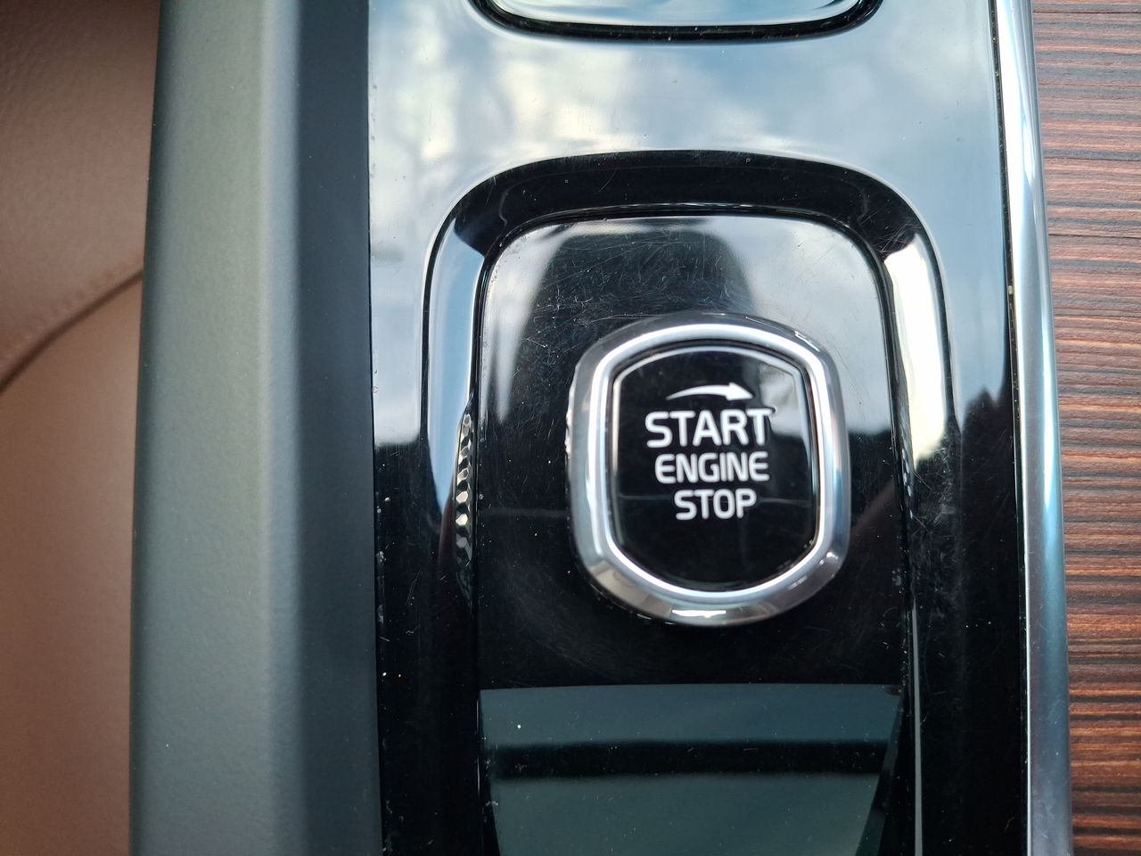 VOLVO - 37