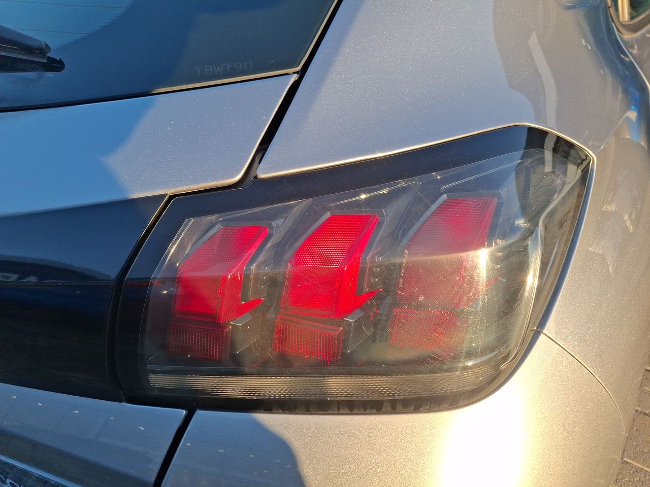 PEUGEOT - 12