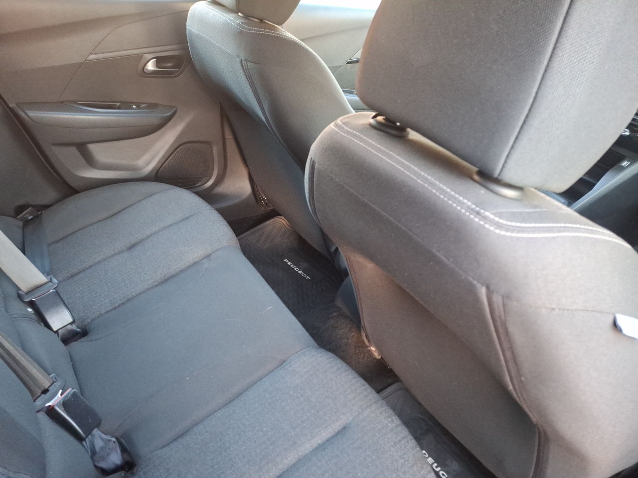PEUGEOT - 4