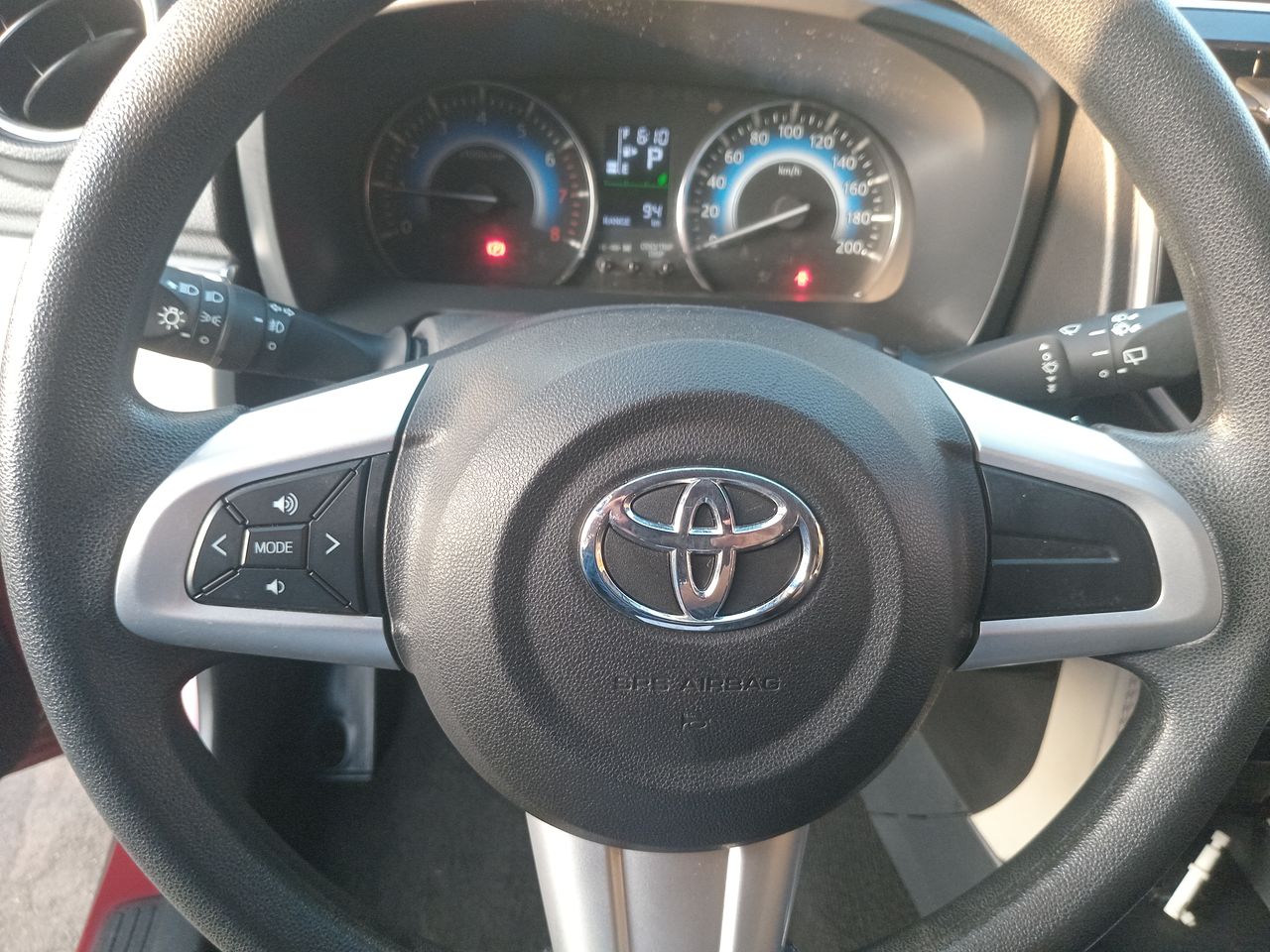 TOYOTA - 26
