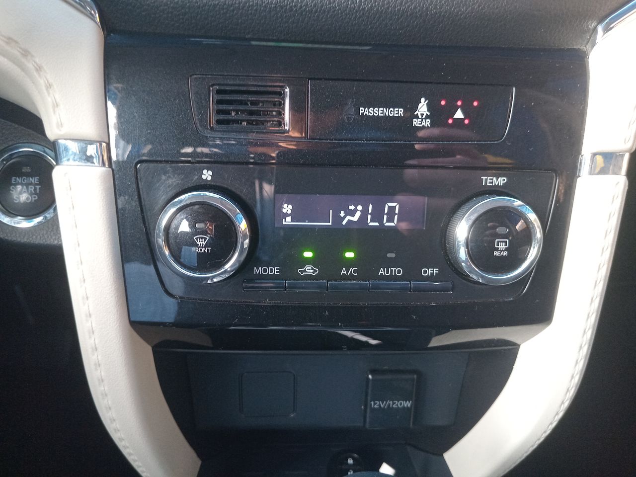 TOYOTA - 30