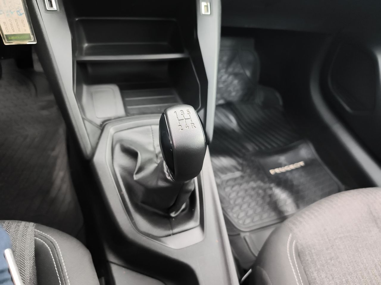 PEUGEOT - 20