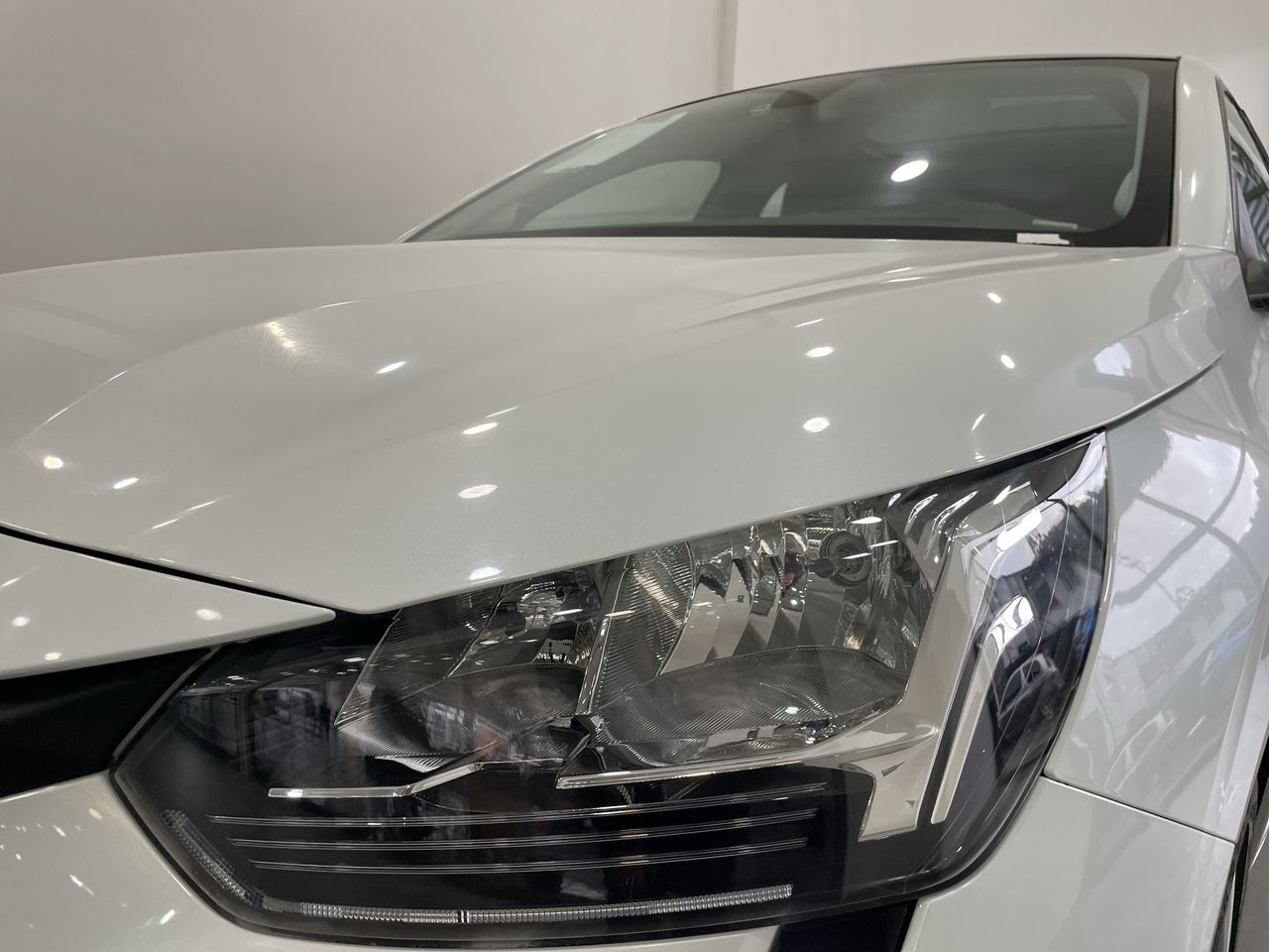 PEUGEOT - 10
