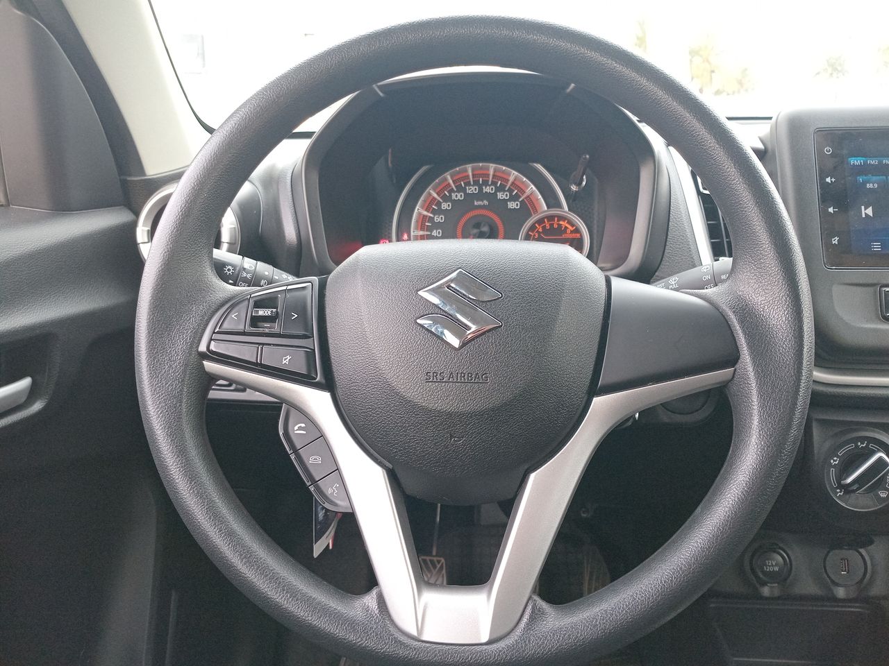 SUZUKI - 15