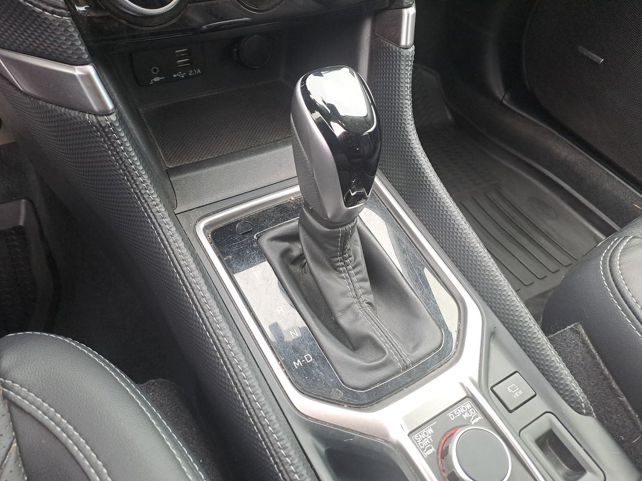 Subaru Forester — foto 15 de 19