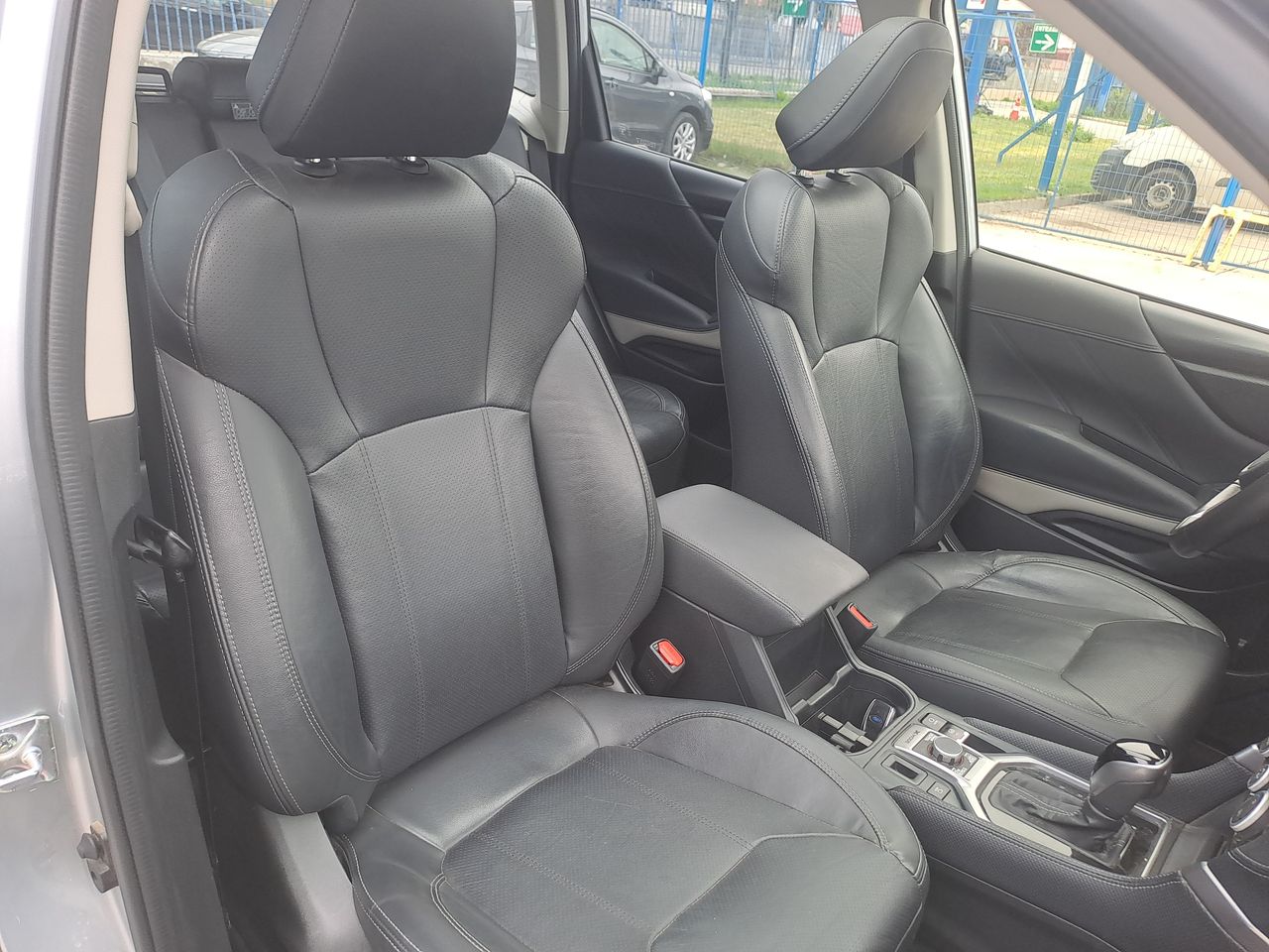 Subaru Forester — foto 18 de 19