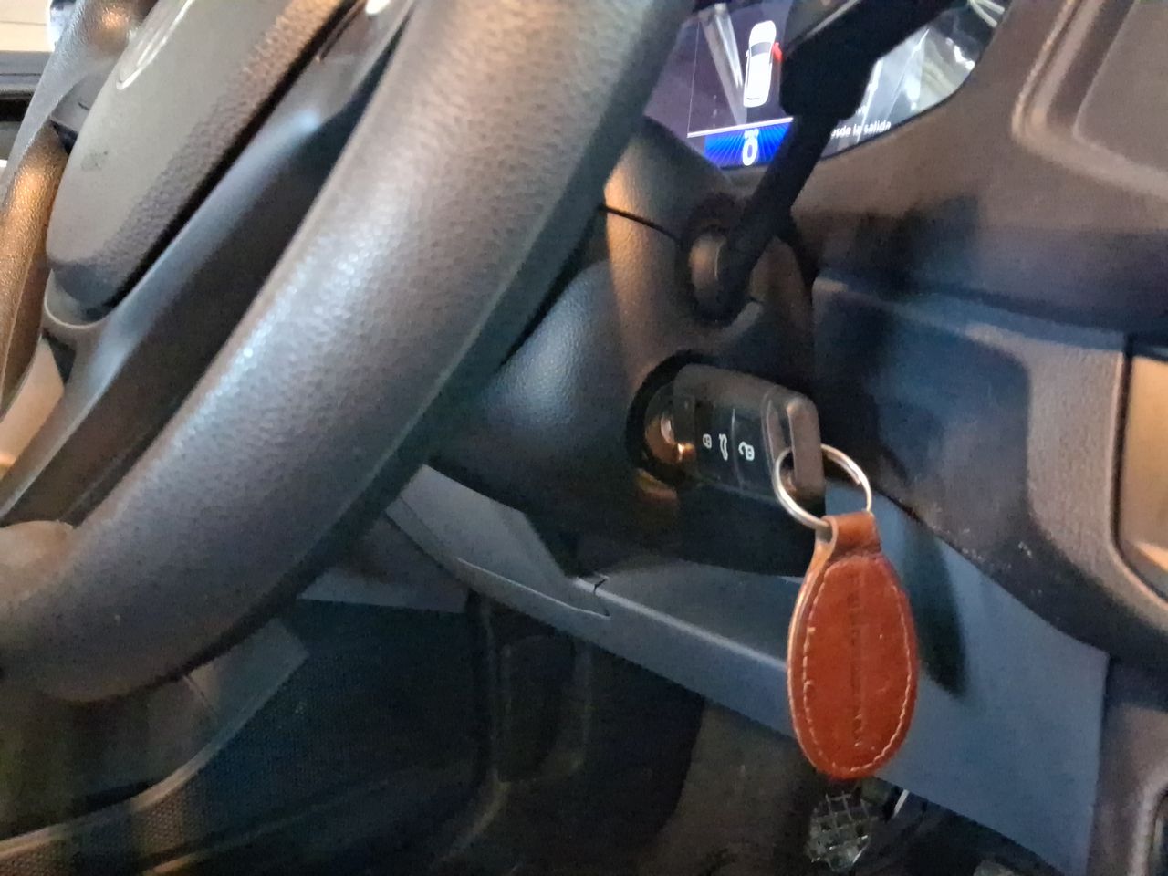 Volkswagen T-Cross — foto 29 de 29