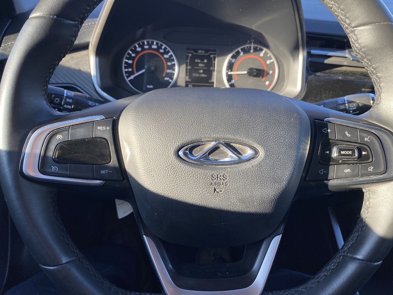 Chery Tiggo 3 — foto 19 de 28