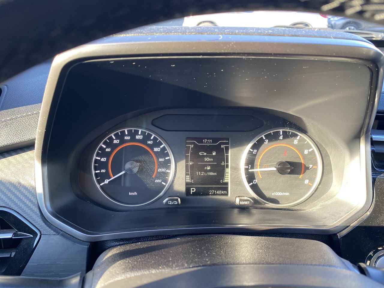 Chery Tiggo 3 — foto 20 de 28