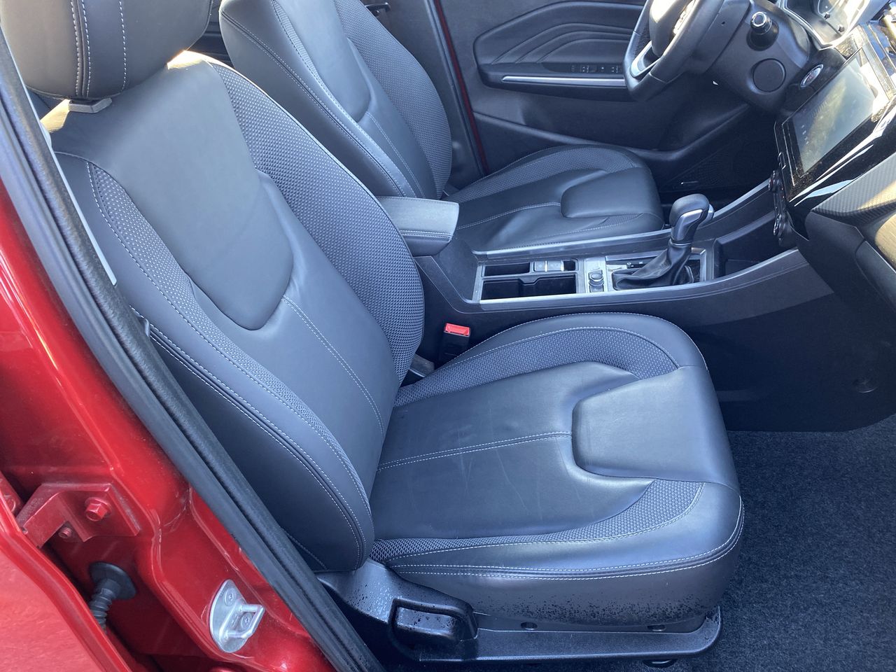 Chery Tiggo 3 — foto 27 de 28