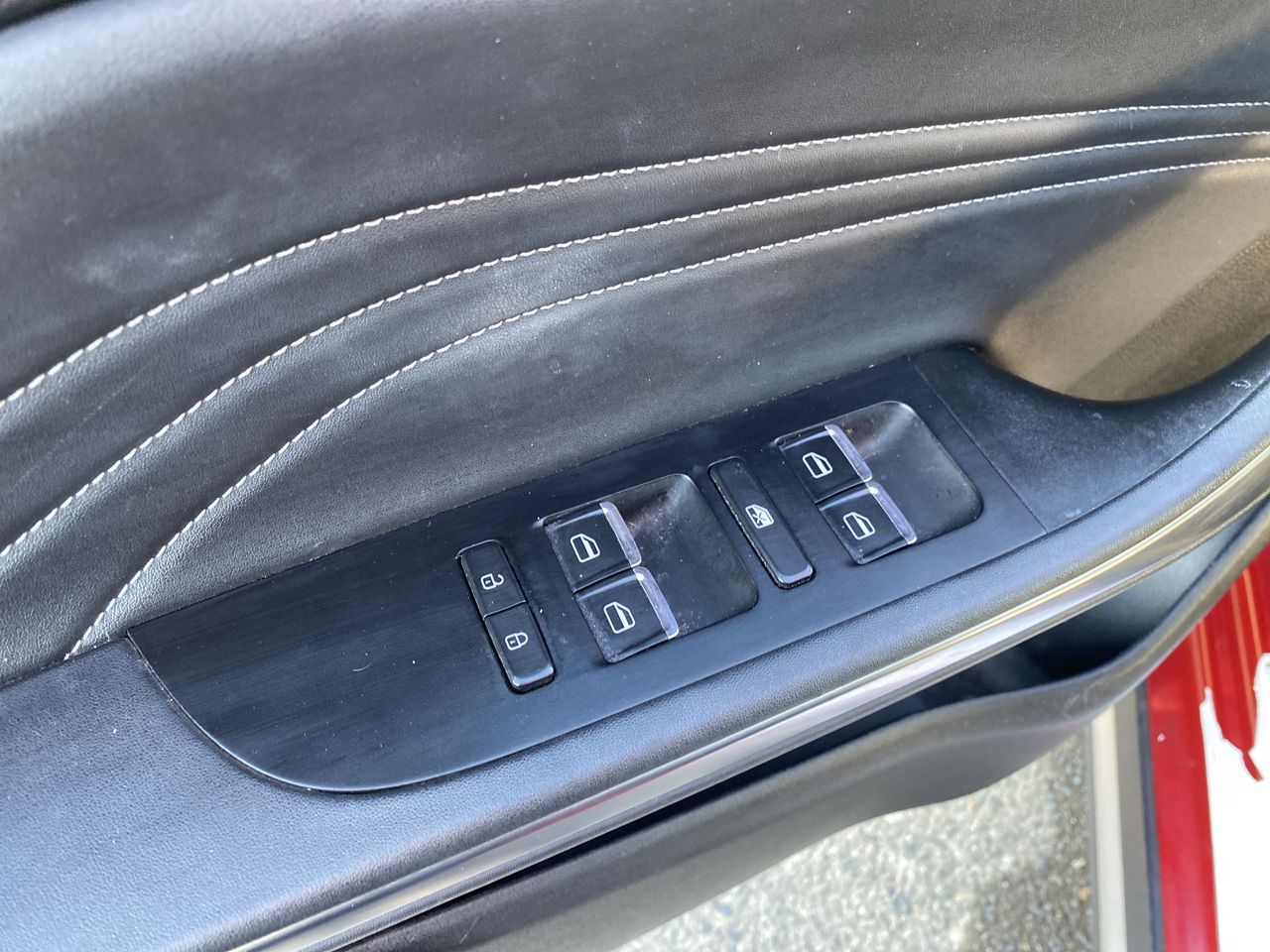 Chery Tiggo 3 — foto 16 de 28
