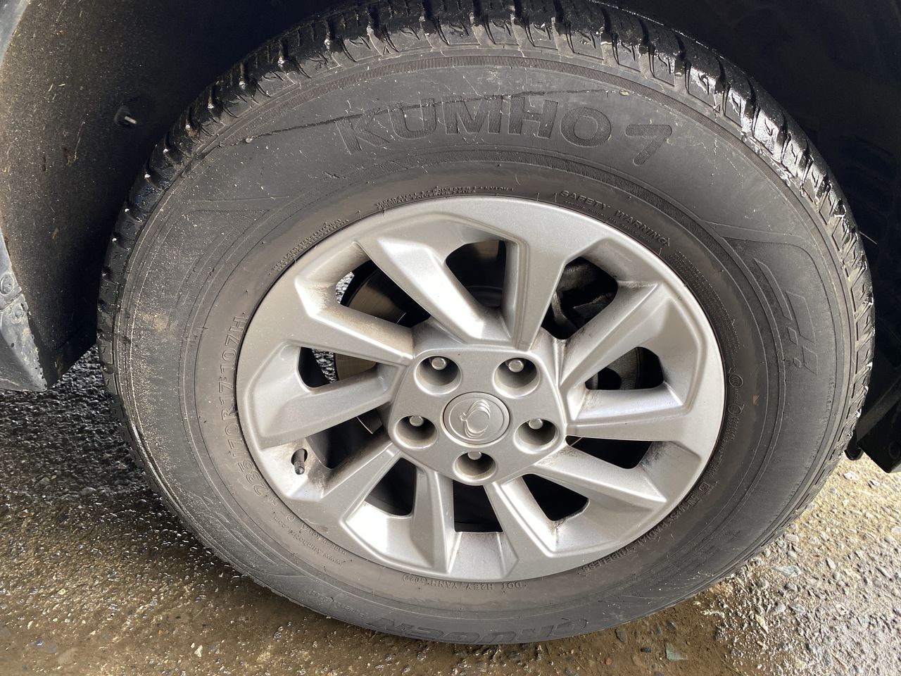 SSANGYONG - 17